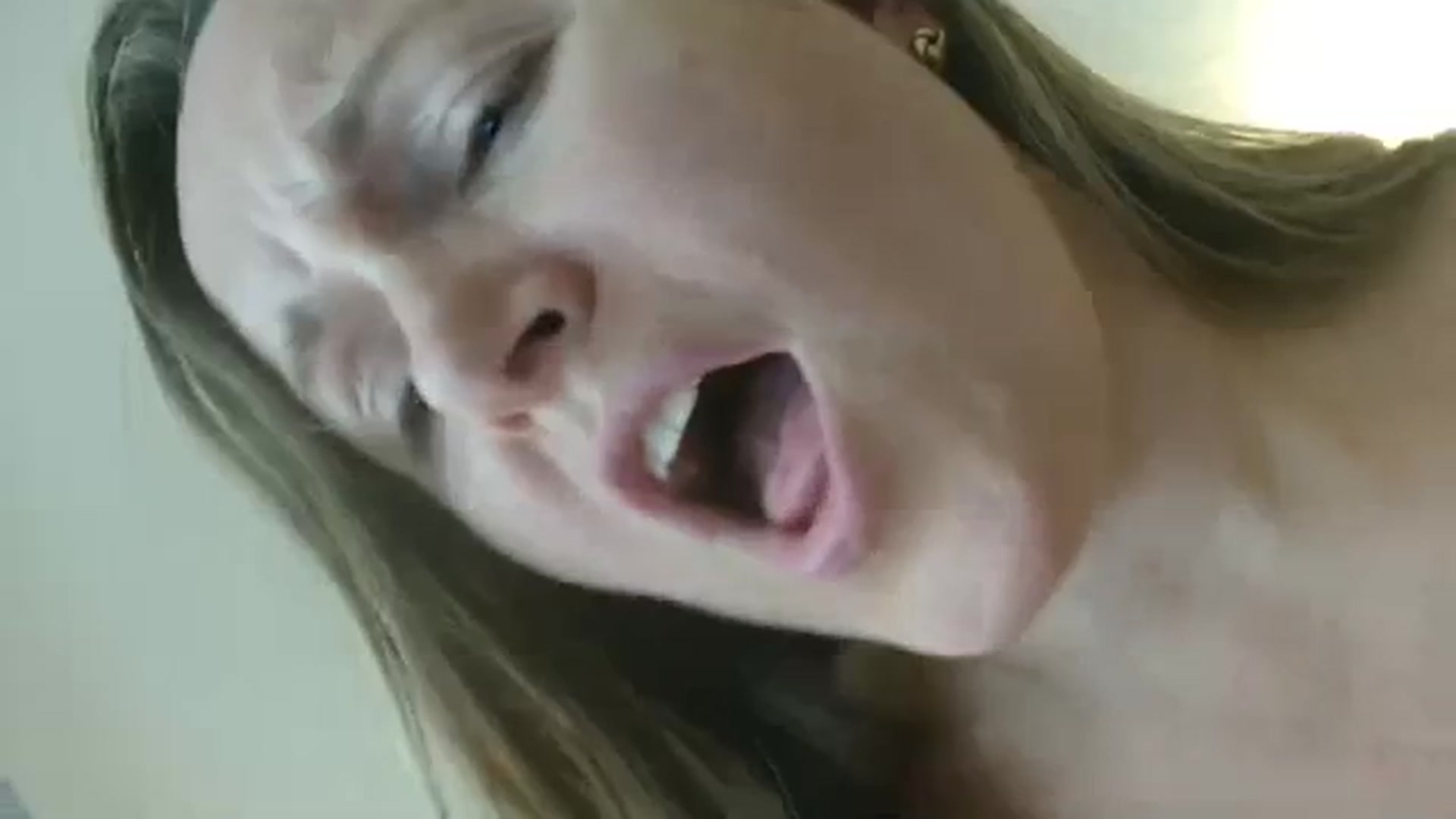 Gallery image thumbnail from JustLily's myfreecams stream on, 10/07/2023, 12:24 image 20 of 20