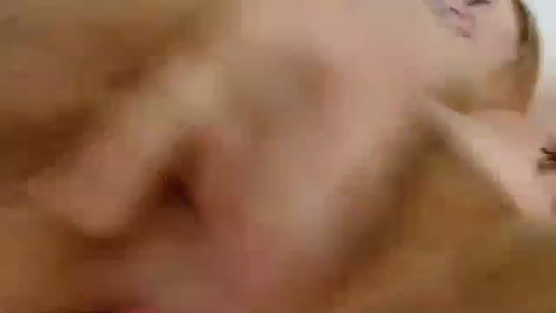 Gallery image thumbnail from JustLily's myfreecams stream on, 10/07/2023, 14:34 image 9 of 20