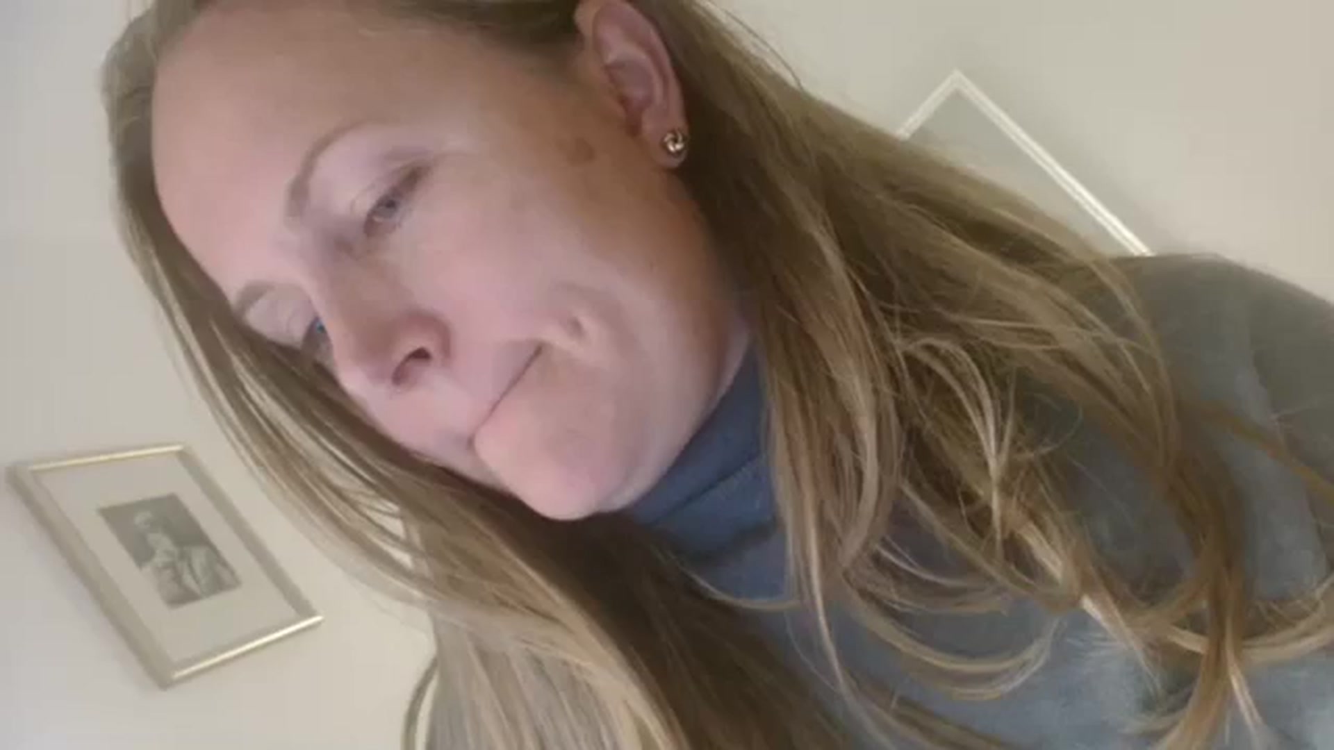 Gallery image thumbnail from JustLily's myfreecams stream on, 10/10/2023, 21:57 image 1 of 20