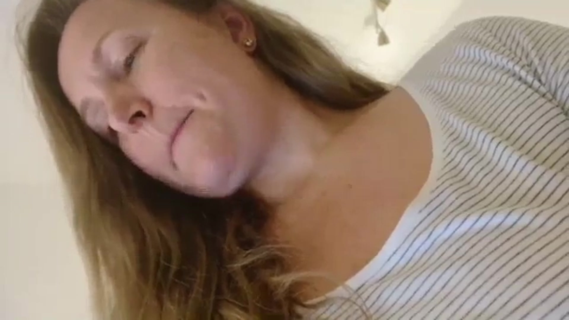 Gallery image thumbnail from JustLily's myfreecams stream on, 10/12/2023, 22:31 image 18 of 20