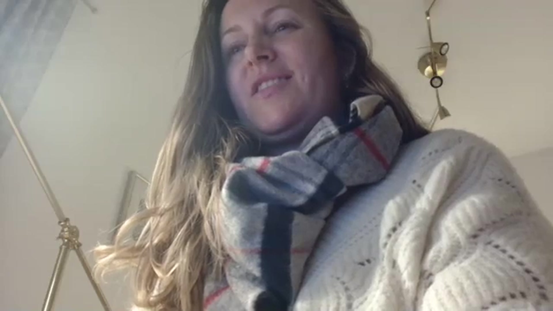 Gallery image thumbnail from JustLily's myfreecams stream on, 10/19/2023, 02:07 image 4 of 20