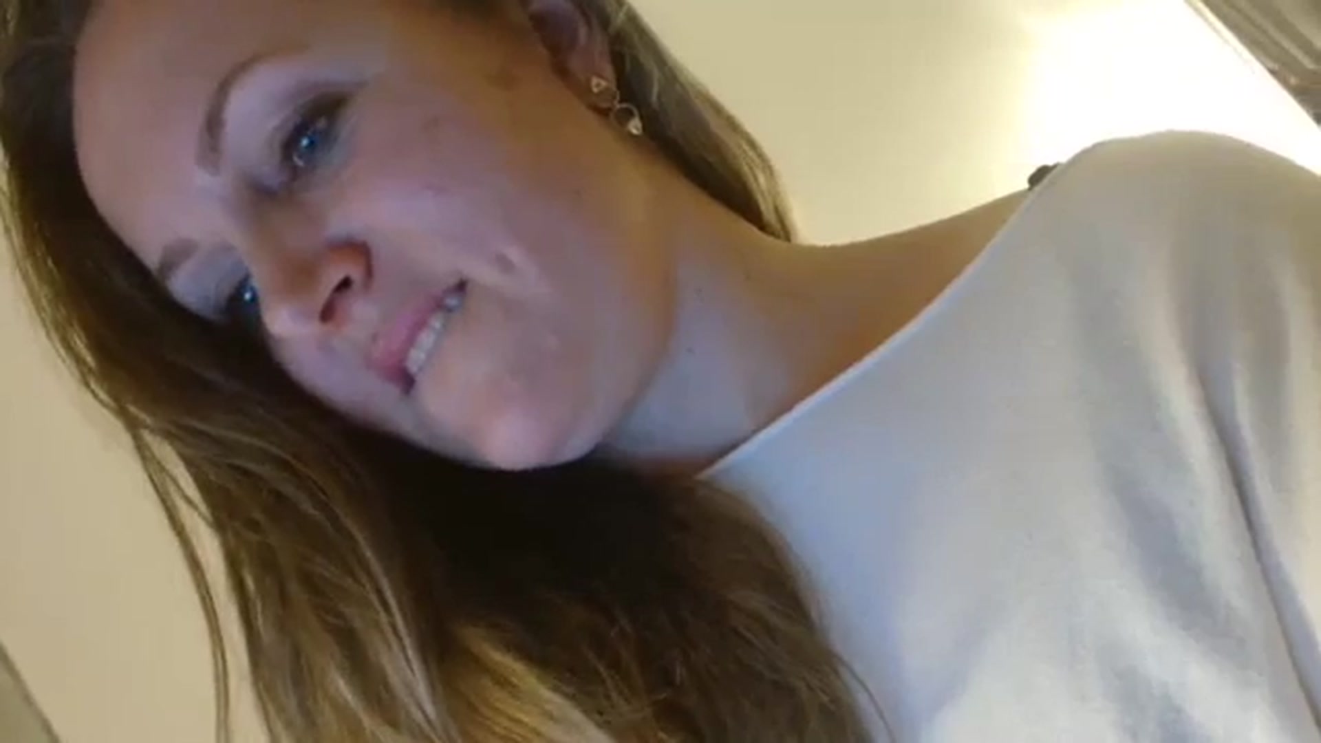 Gallery image thumbnail from JustLily's myfreecams stream on, 10/23/2023, 21:53 image 15 of 20