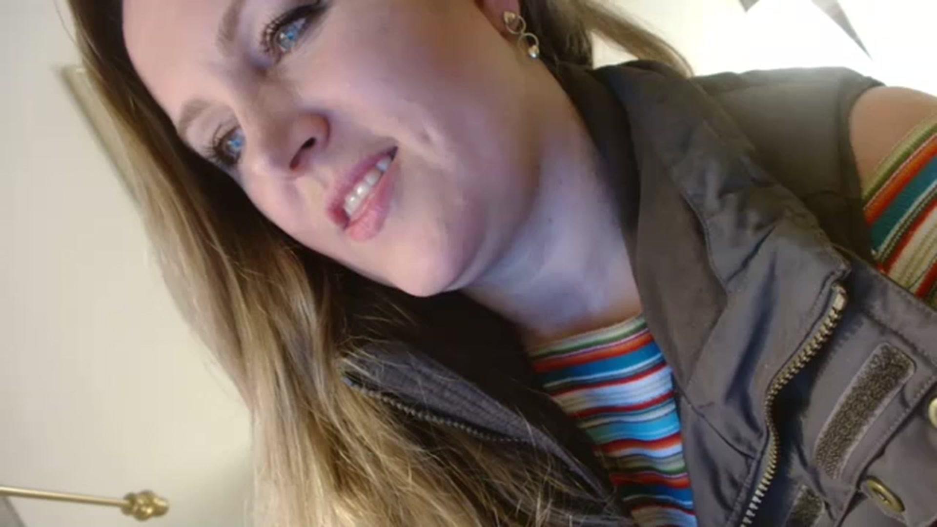 Gallery image thumbnail from JustLily's myfreecams stream on, 10/25/2023, 20:37 image 20 of 20