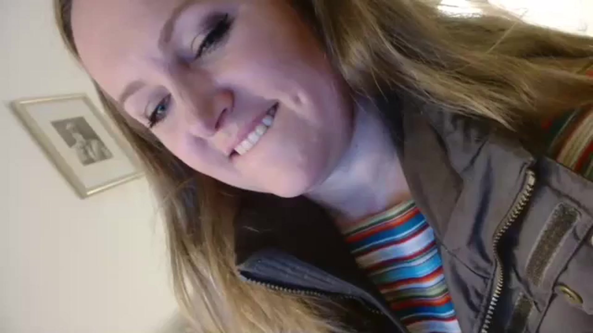 Gallery image thumbnail from JustLily's myfreecams stream on, 10/25/2023, 20:37 image 10 of 20