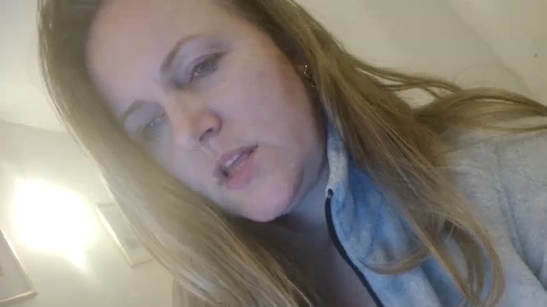 Gallery image thumbnail from JustLily's myfreecams stream on, 11/10/2023, 24:06 image 11 of 20