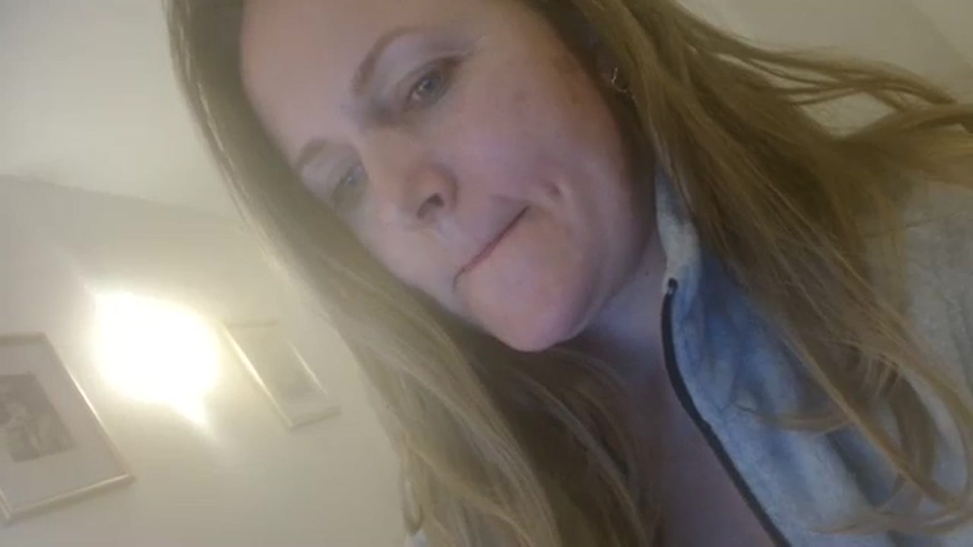 Gallery image thumbnail from JustLily's myfreecams stream on, 11/10/2023, 24:06 image 15 of 20