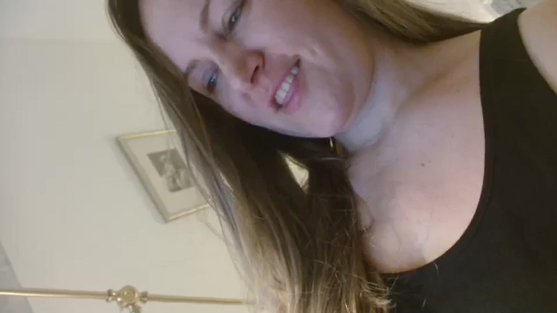 Gallery image thumbnail from JustLily's myfreecams stream on, 11/16/2023, 06:37 image 17 of 20