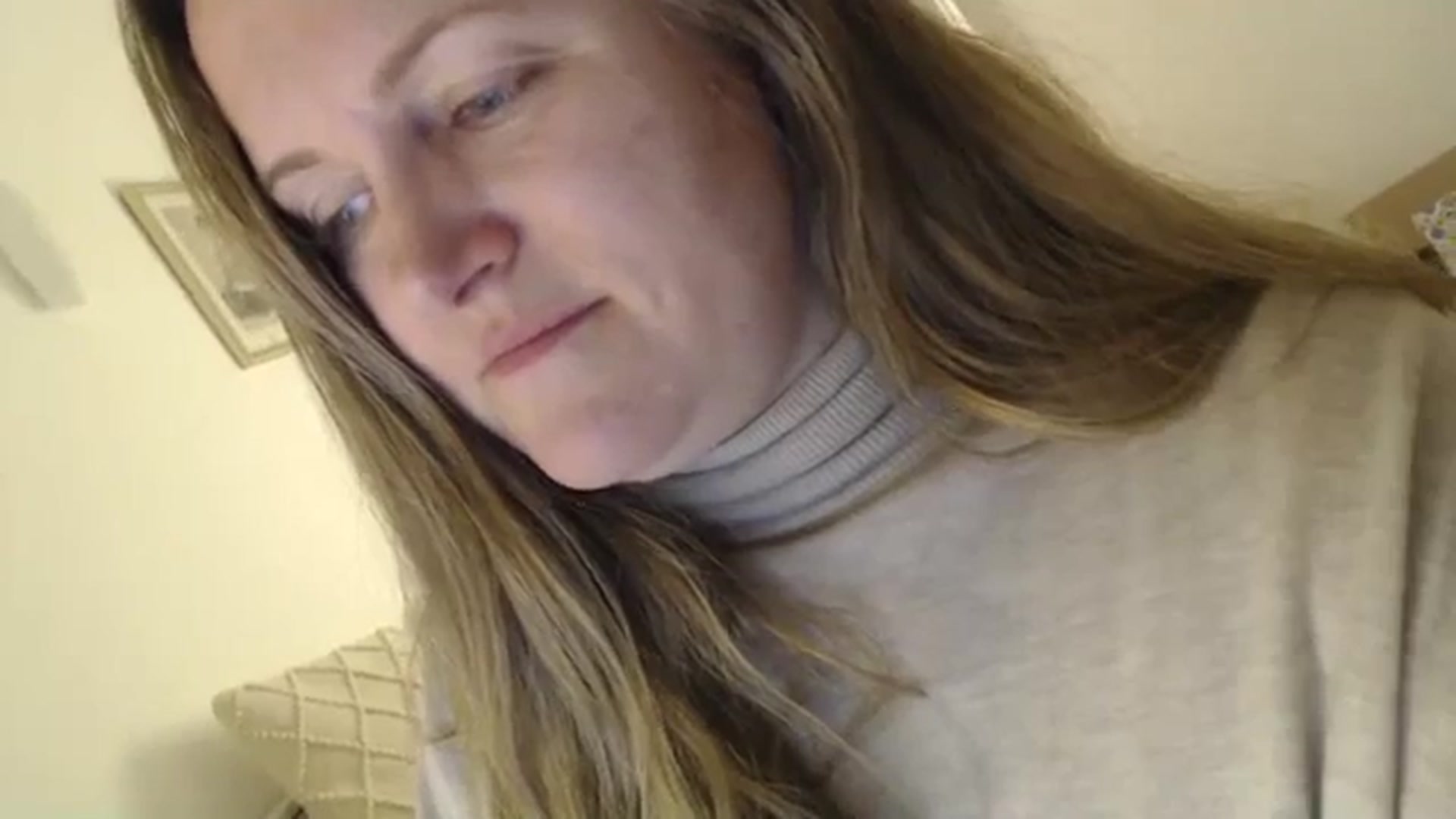 Gallery image thumbnail from JustLily's myfreecams stream on, 11/27/2023, 22:53 image 19 of 20