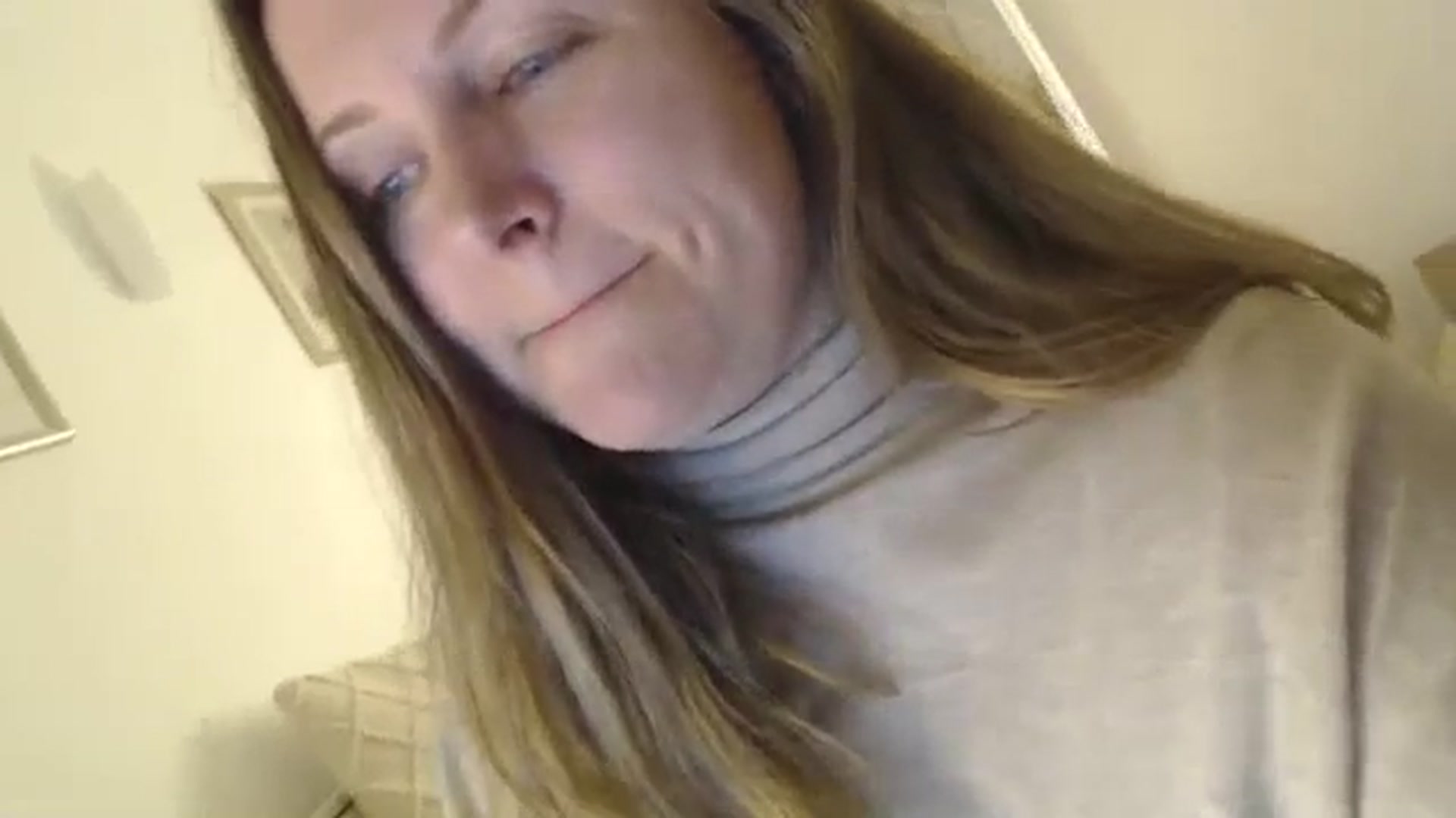 Gallery image thumbnail from JustLily's myfreecams stream on, 11/27/2023, 22:53 image 12 of 20