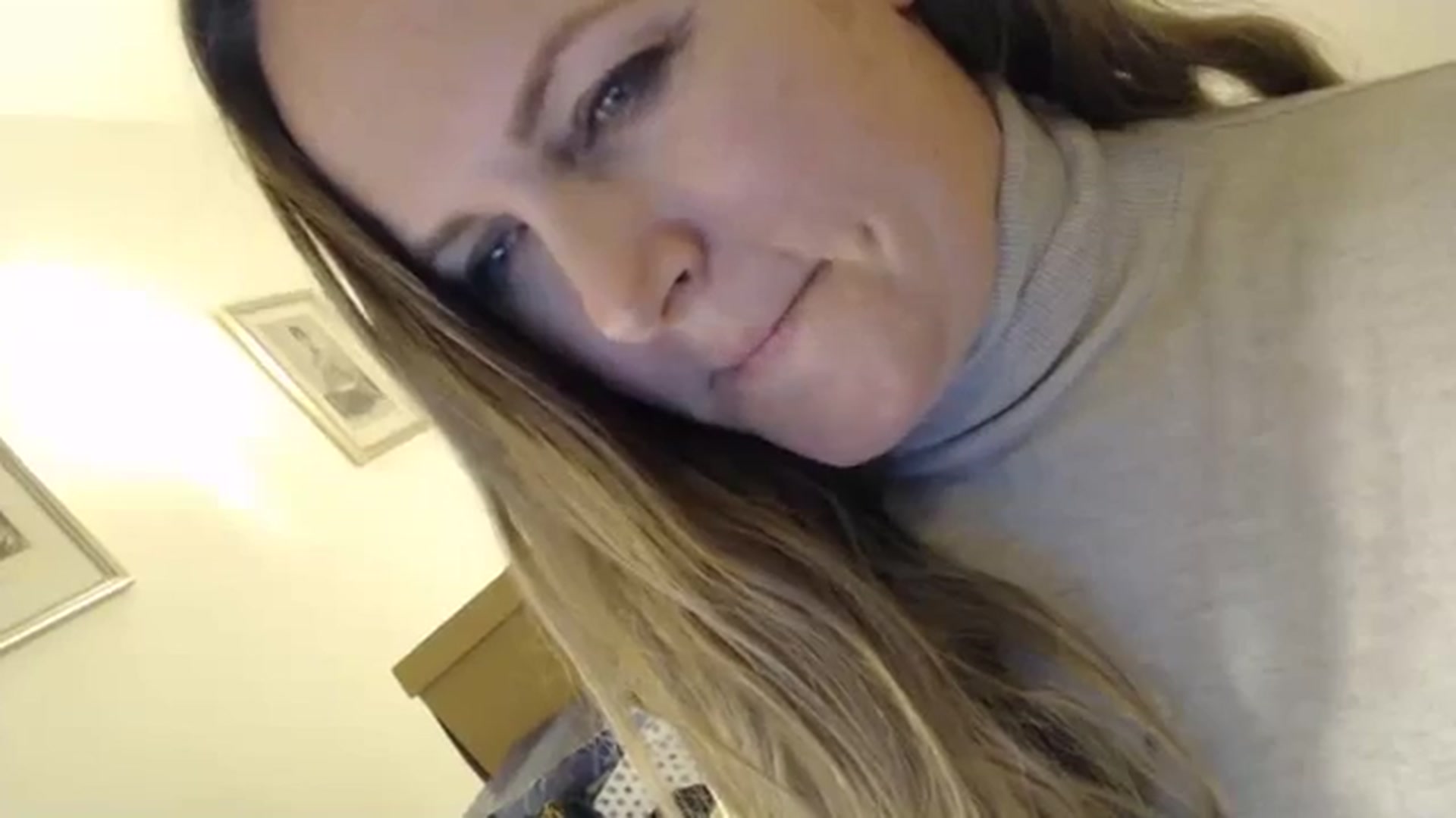Gallery image thumbnail from JustLily's myfreecams stream on, 12/08/2023, 23:48 image 20 of 20