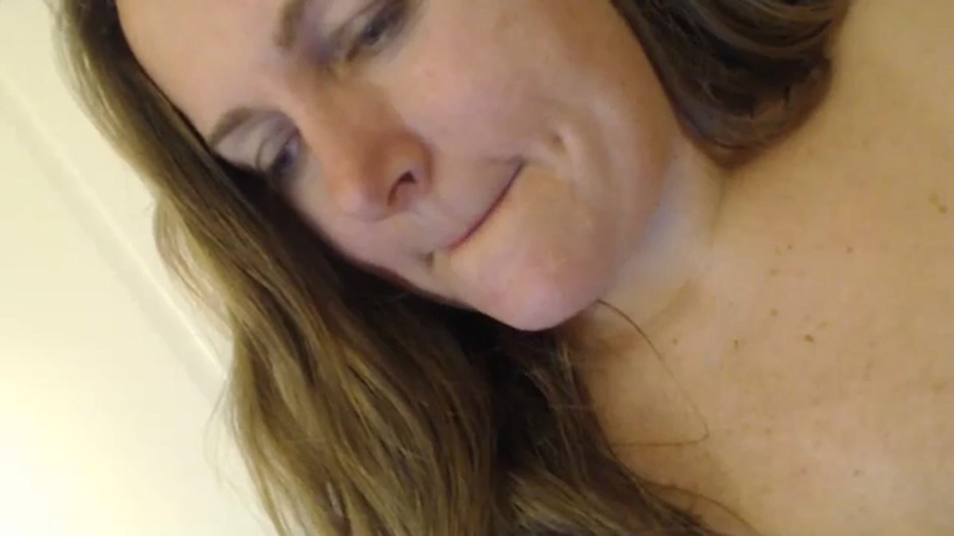 Gallery image thumbnail from JustLily's myfreecams stream on, 12/12/2023, 24:14 image 5 of 20