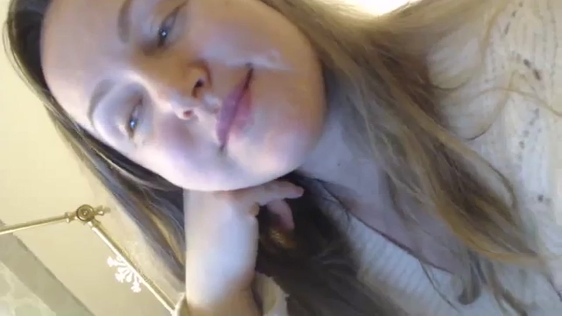 Gallery image thumbnail from JustLily's myfreecams stream on, 12/16/2023, 01:59 image 2 of 20