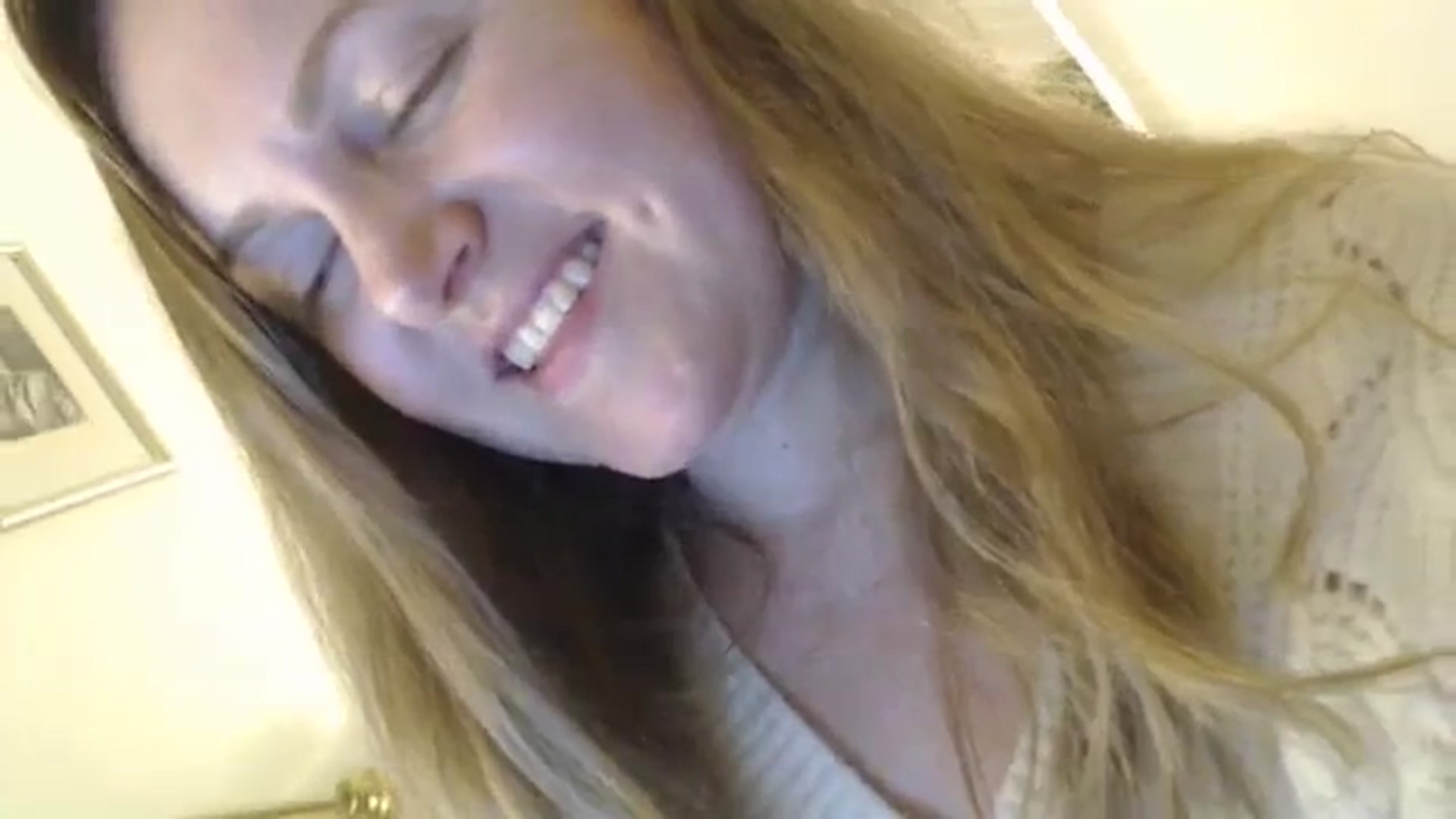 Gallery image thumbnail from JustLily's myfreecams stream on, 12/16/2023, 01:59 image 8 of 20