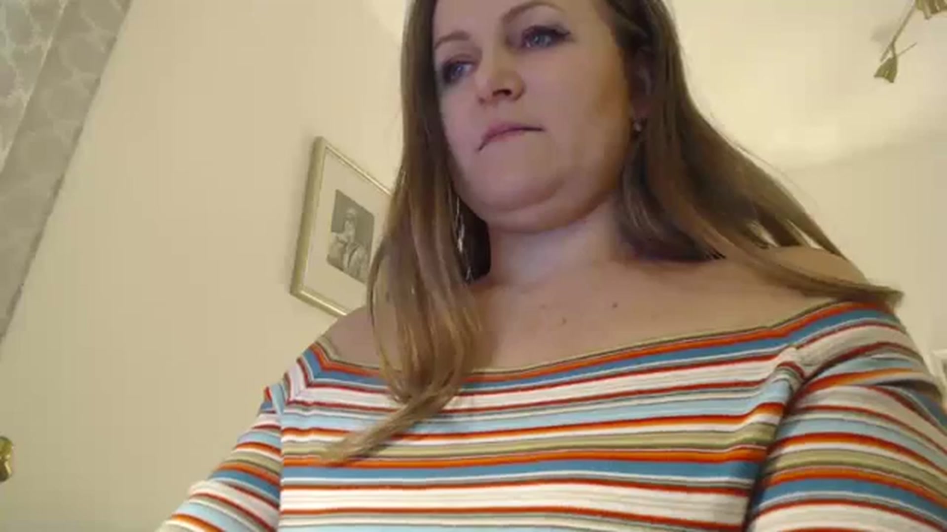 Gallery image thumbnail from JustLily's myfreecams stream on, 12/27/2023, 22:48 image 11 of 20