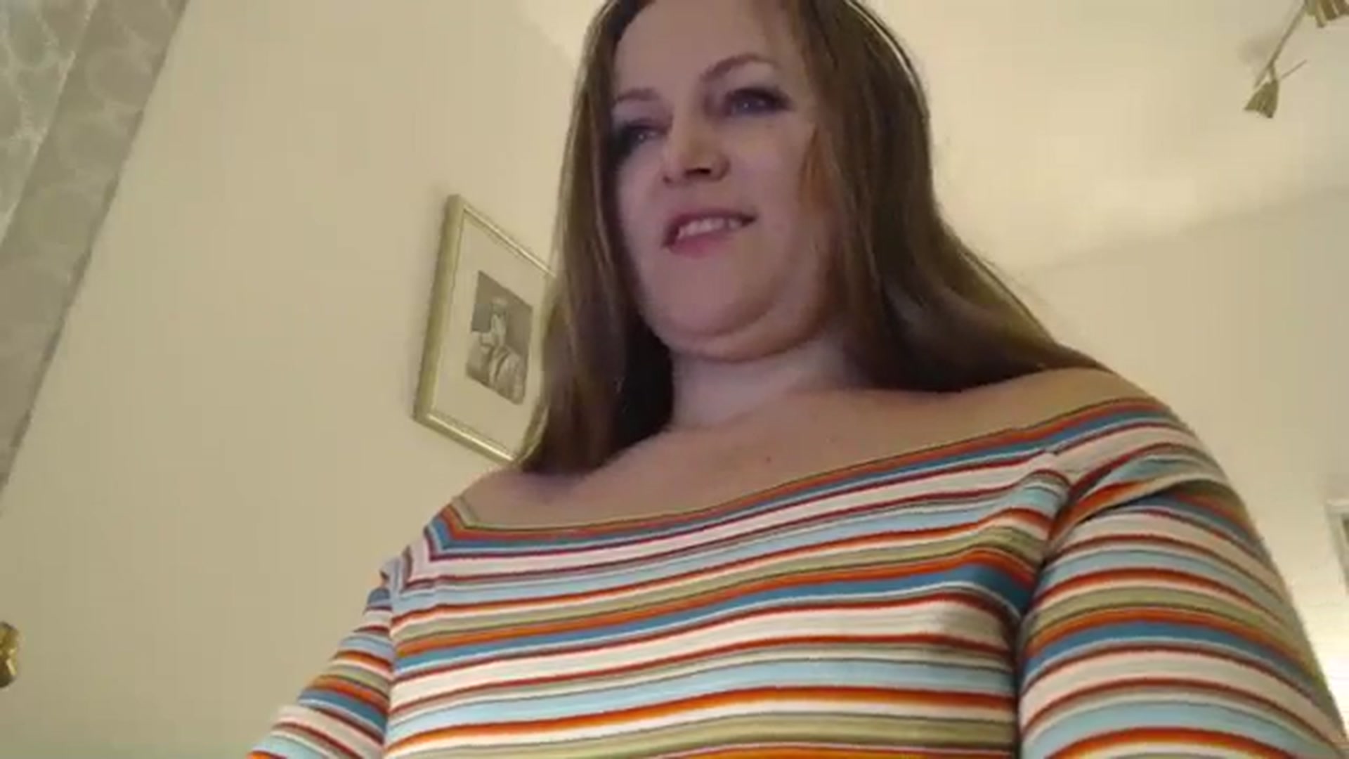 Gallery image thumbnail from JustLily's myfreecams stream on, 12/27/2023, 22:48 image 8 of 20