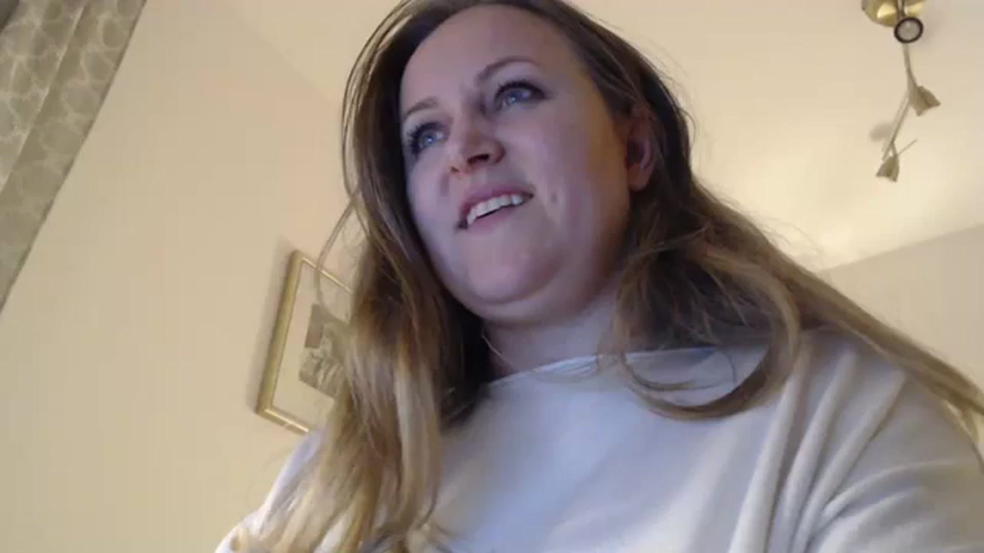 Gallery image thumbnail from JustLily's myfreecams stream on, 12/29/2023, 16:45 image 3 of 20
