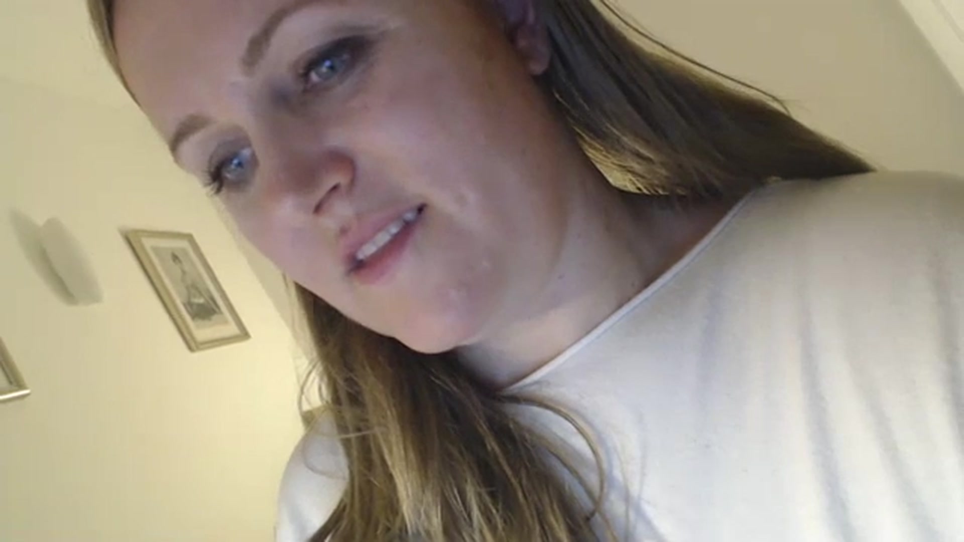Gallery image thumbnail from JustLily's myfreecams stream on, 12/30/2023, 24:58 image 18 of 20