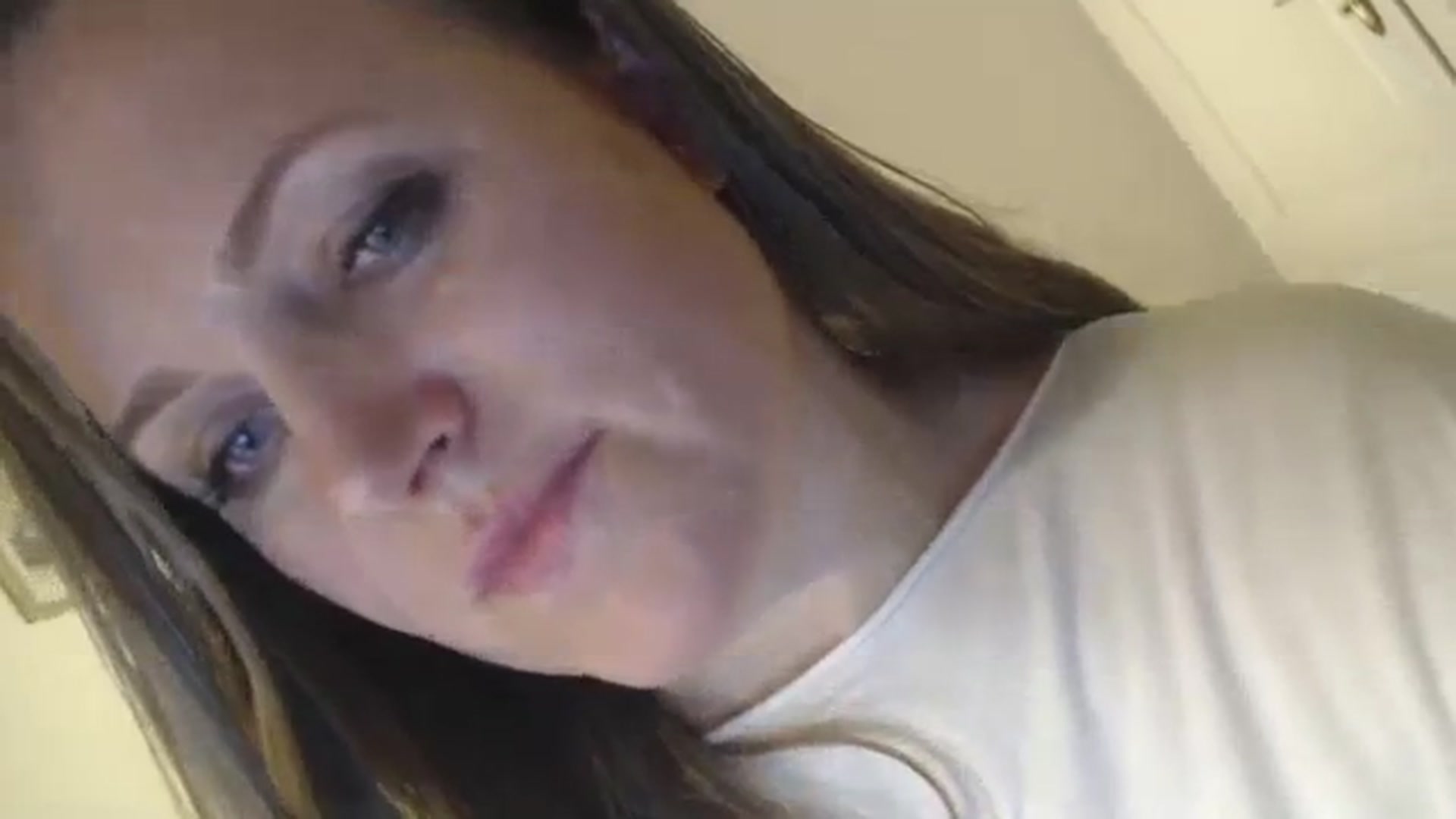 Gallery image thumbnail from JustLily's myfreecams stream on, 12/30/2023, 24:58 image 16 of 20