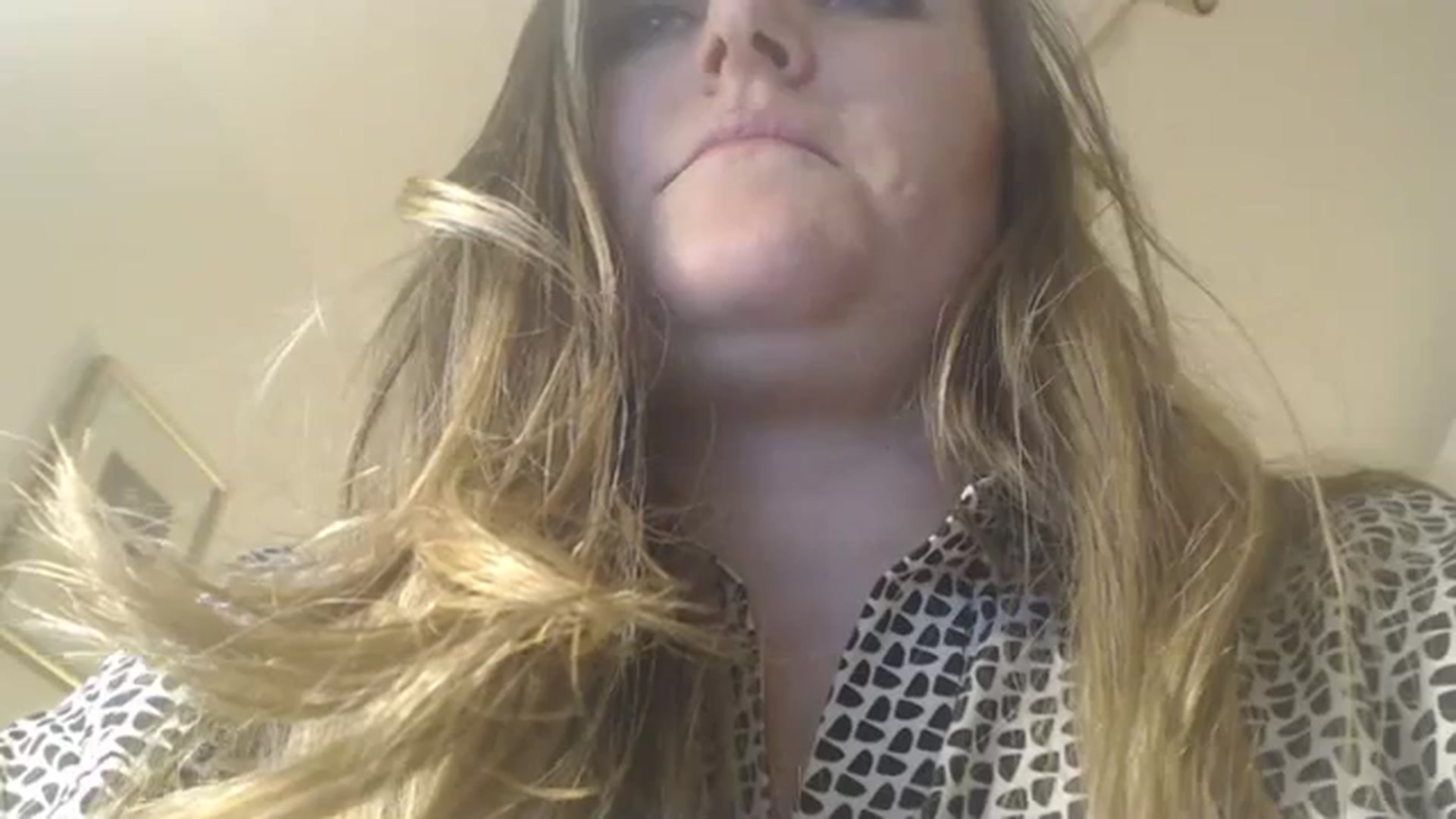 Gallery image thumbnail from JustLily's myfreecams stream on, 12/31/2023, 24:18 image 16 of 20
