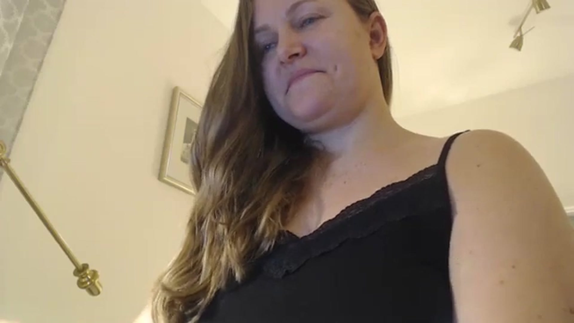 Gallery image thumbnail from JustLily's myfreecams stream on, 01/04/2024, 24:01 image 5 of 20
