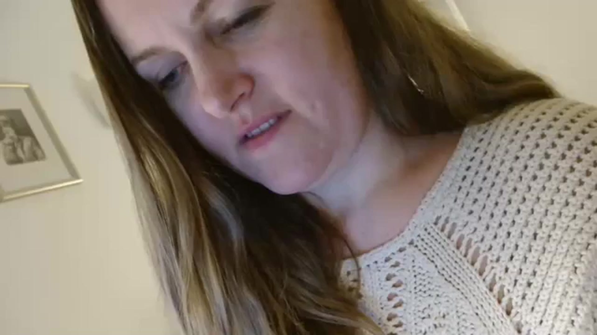 Gallery image thumbnail from JustLily's myfreecams stream on, 01/16/2024, 17:32 image 6 of 20