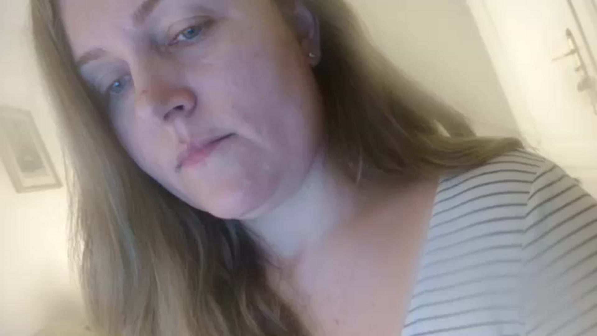 Gallery image thumbnail from JustLily's myfreecams stream on, 02/06/2024, 23:34 image 17 of 20