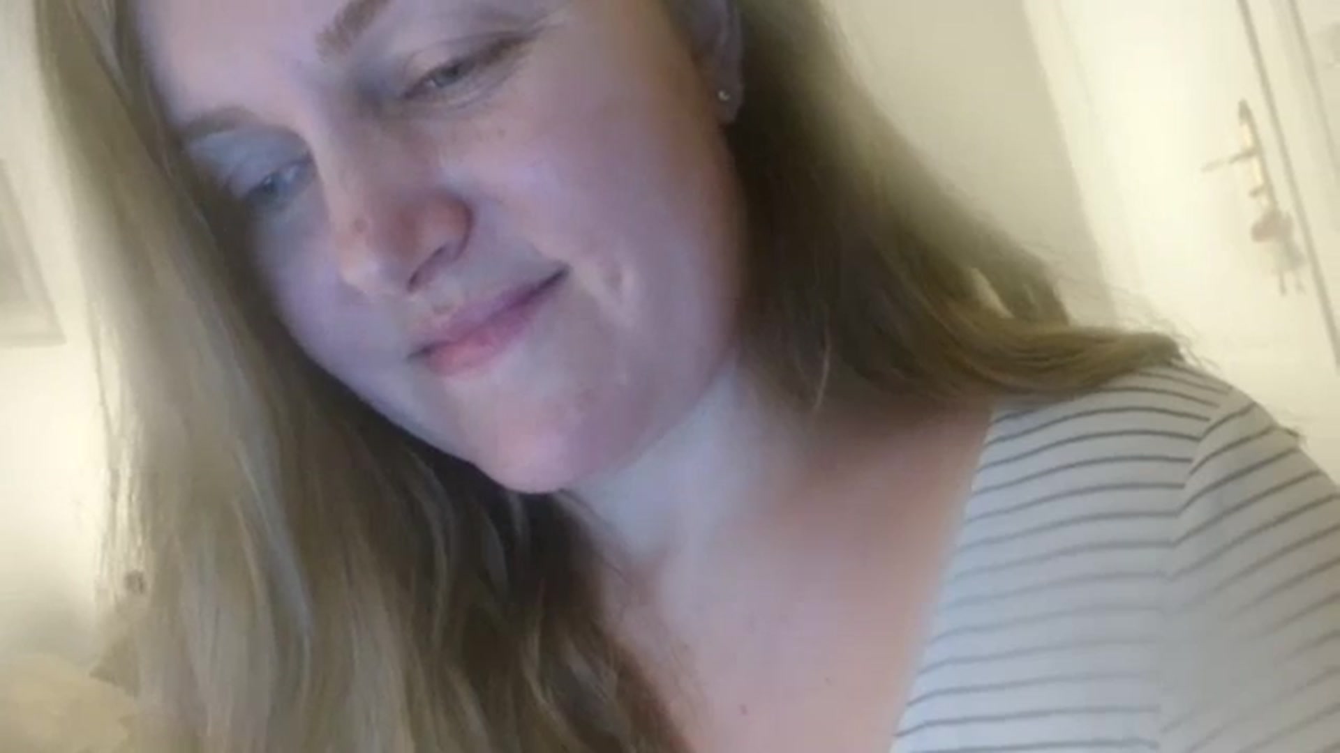 Gallery image thumbnail from JustLily's myfreecams stream on, 02/06/2024, 23:34 image 19 of 20