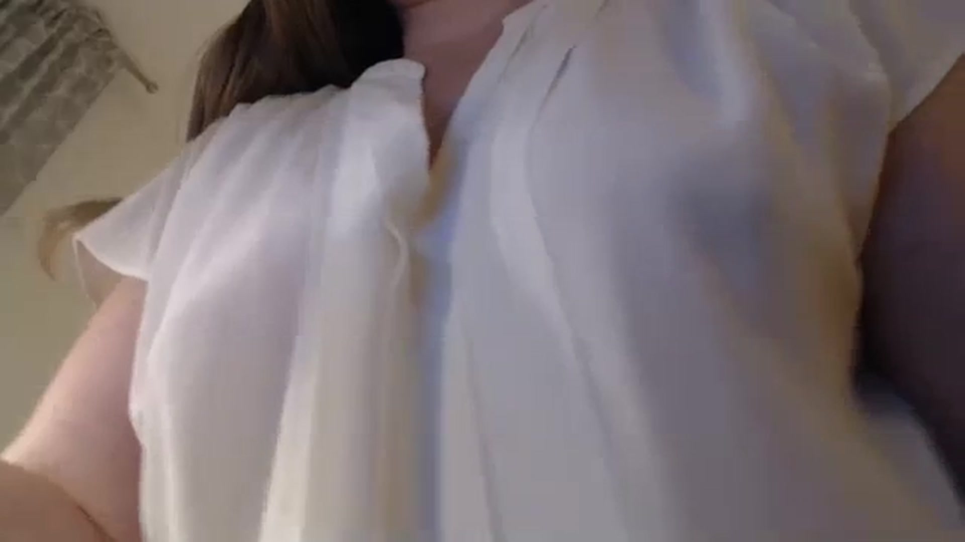 Gallery image thumbnail from JustLily's myfreecams stream on, 02/12/2024, 22:21 image 12 of 20
