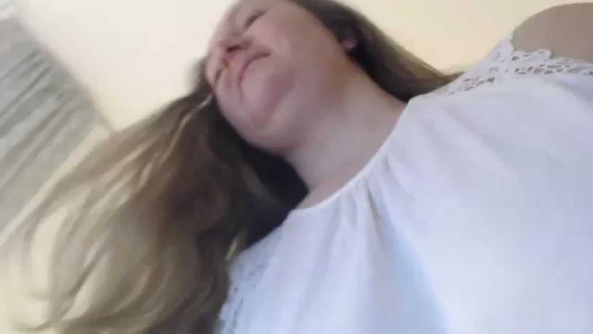 Gallery image thumbnail from JustLily's myfreecams stream on, 03/04/2024, 16:05 image 1 of 20