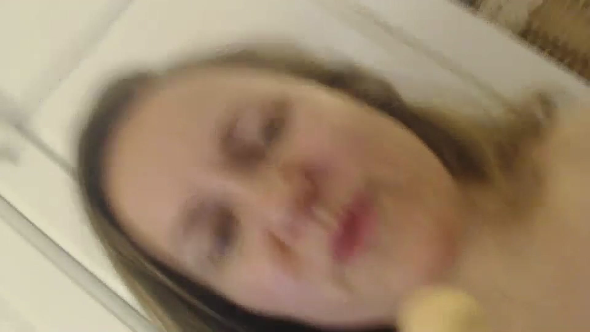 Gallery image thumbnail from JustLily's myfreecams stream on, 03/06/2024, 16:32 image 17 of 20