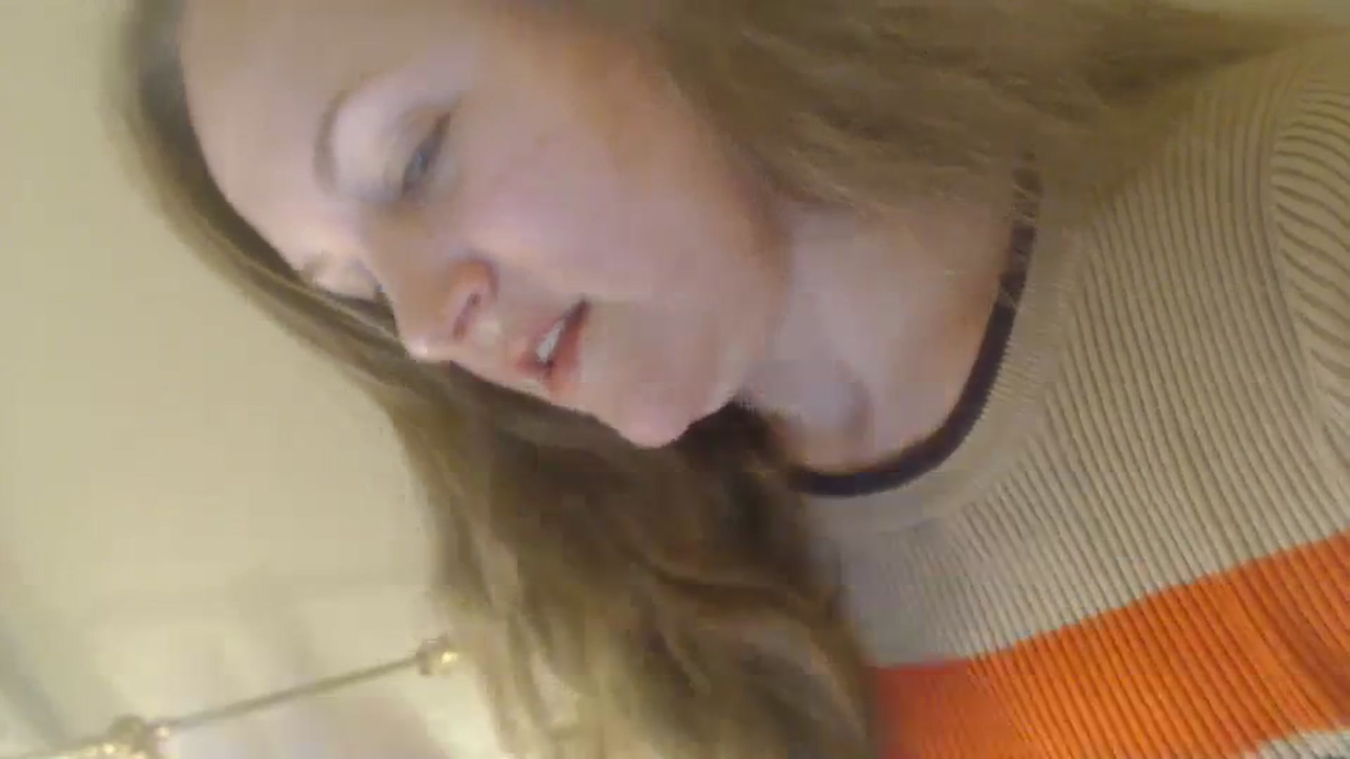 Gallery image thumbnail from JustLily's myfreecams stream on, 03/06/2024, 22:10 image 10 of 20