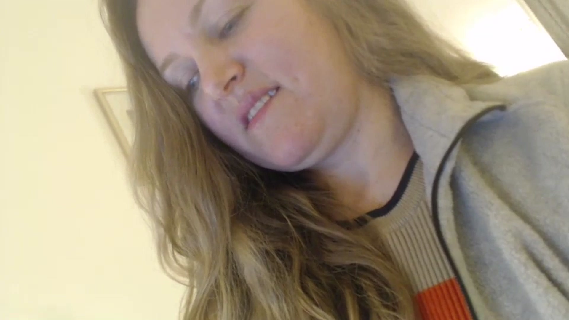 Gallery image thumbnail from JustLily's myfreecams stream on, 03/06/2024, 22:10 image 4 of 20