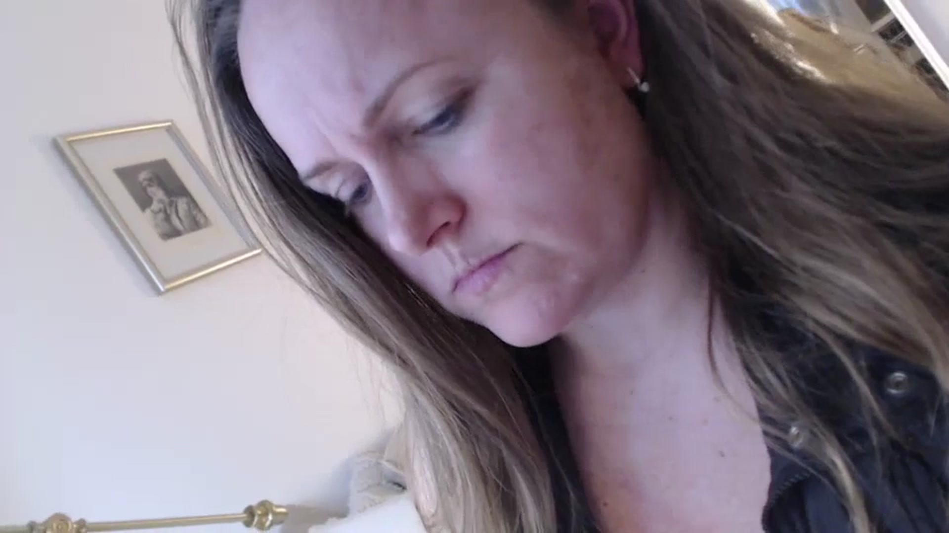Gallery image thumbnail from JustLily's myfreecams stream on, 03/11/2024, 12:47 image 6 of 20
