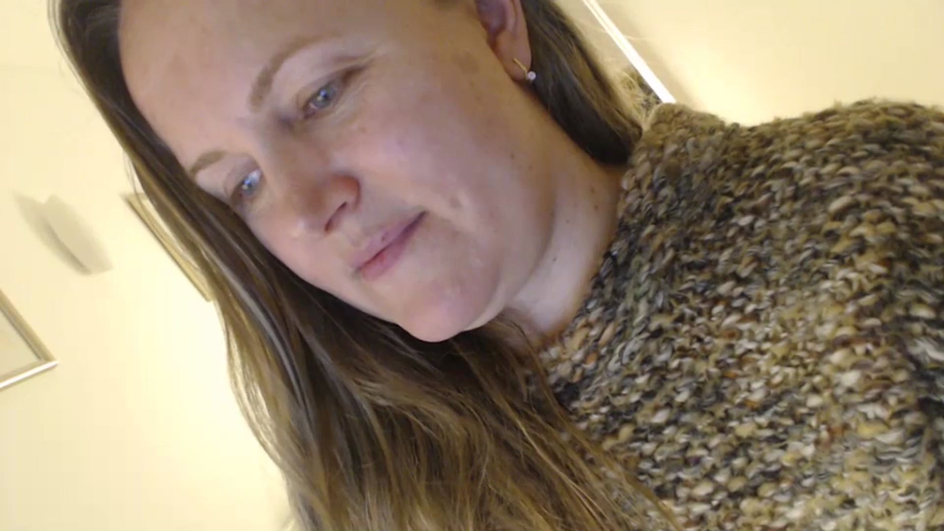Gallery image thumbnail from JustLily's myfreecams stream on, 03/13/2024, 21:16 image 8 of 20