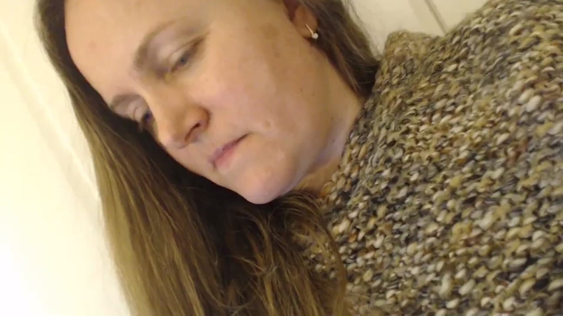 Gallery image thumbnail from JustLily's myfreecams stream on, 03/13/2024, 21:16 image 19 of 20