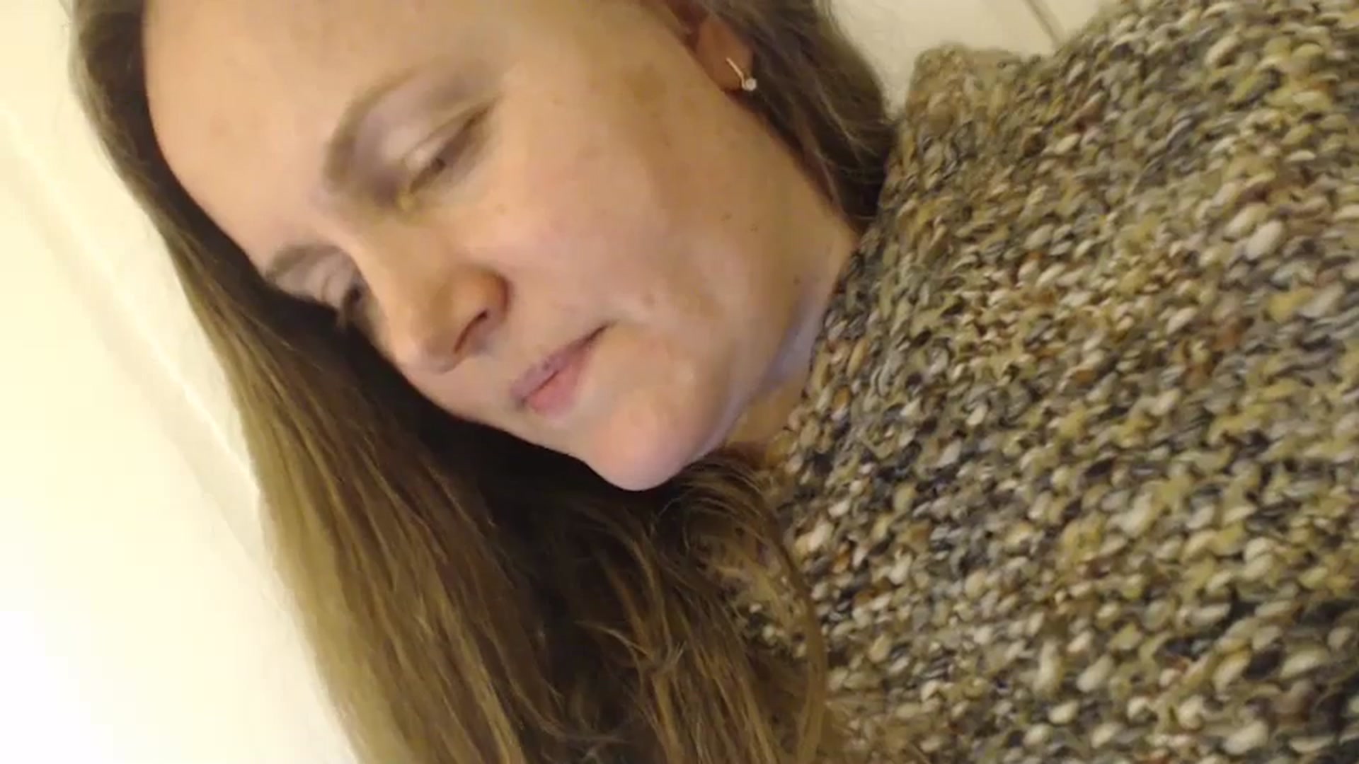 Gallery image thumbnail from JustLily's myfreecams stream on, 03/13/2024, 21:16 image 20 of 20