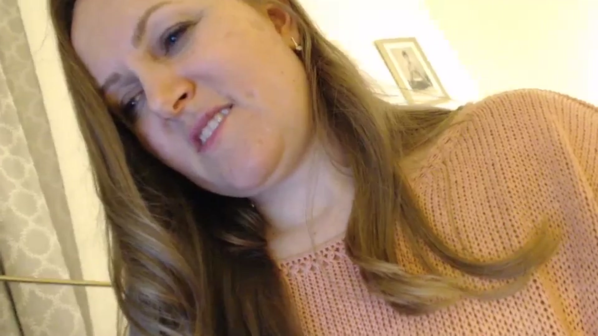 Gallery image thumbnail from JustLily's myfreecams stream on, 03/22/2024, 22:47 image 19 of 20