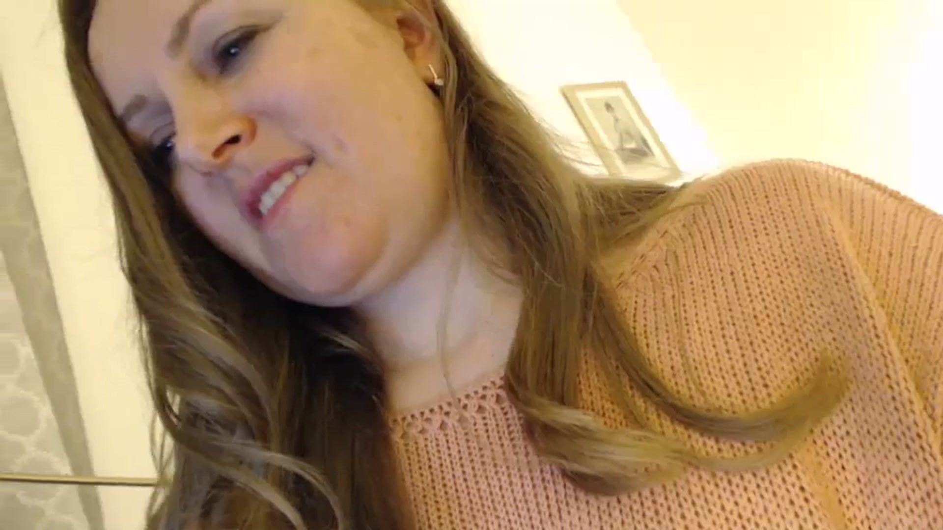 Gallery image thumbnail from JustLily's myfreecams stream on, 03/22/2024, 22:47 image 14 of 20