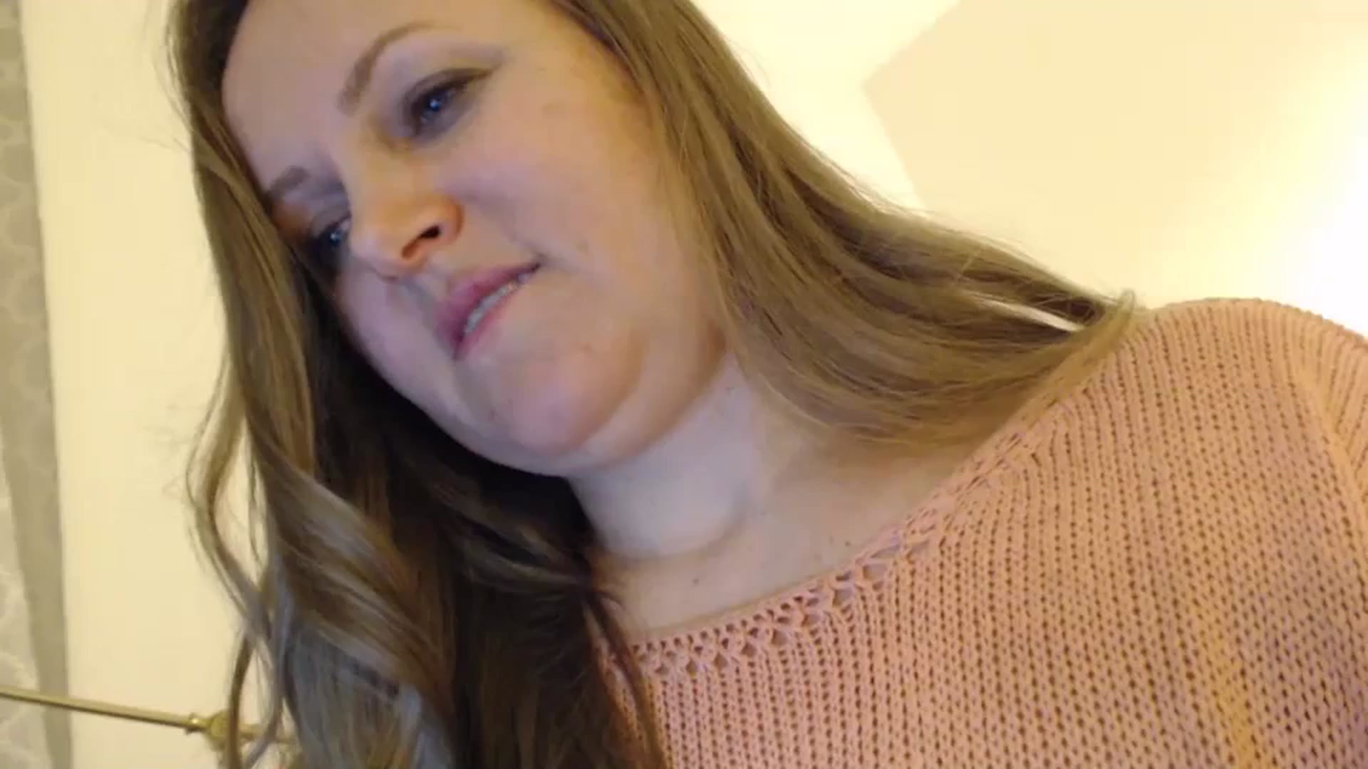 Gallery image thumbnail from JustLily's myfreecams stream on, 03/22/2024, 22:47 image 5 of 20
