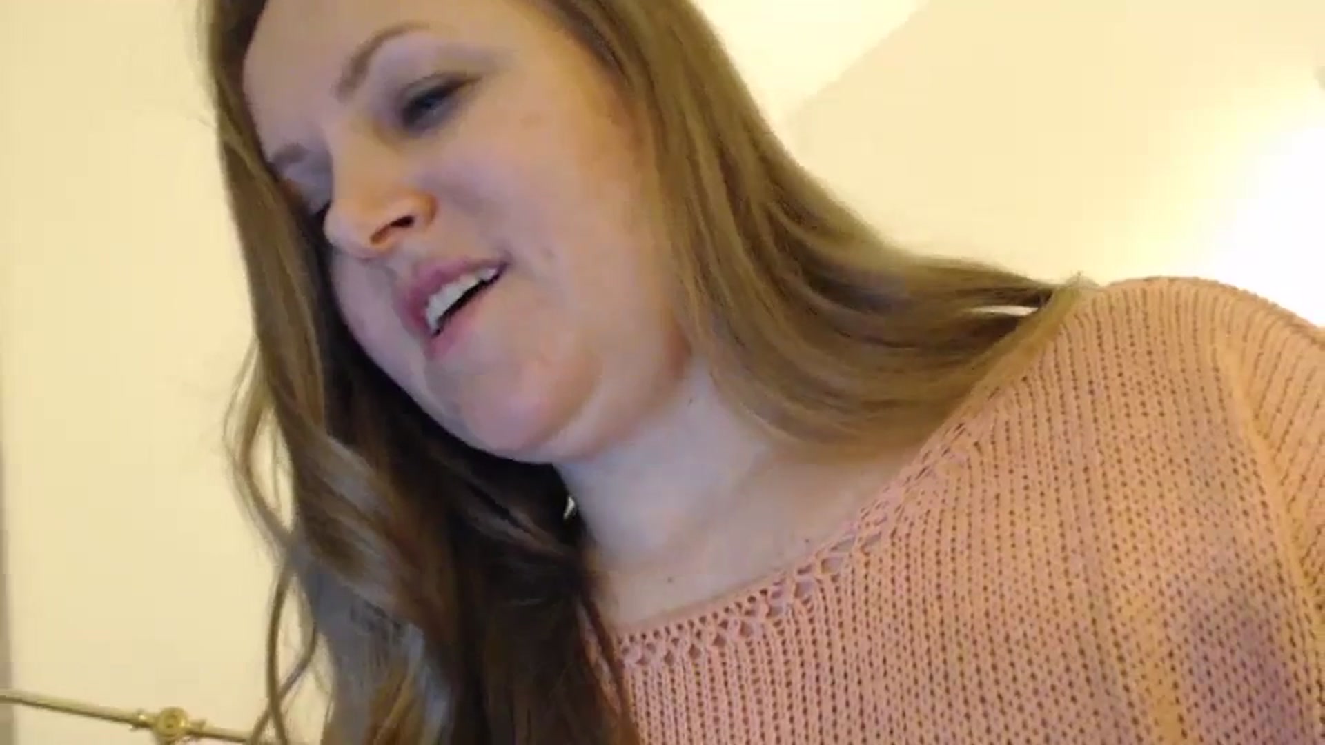 Gallery image thumbnail from JustLily's myfreecams stream on, 03/22/2024, 22:47 image 2 of 20
