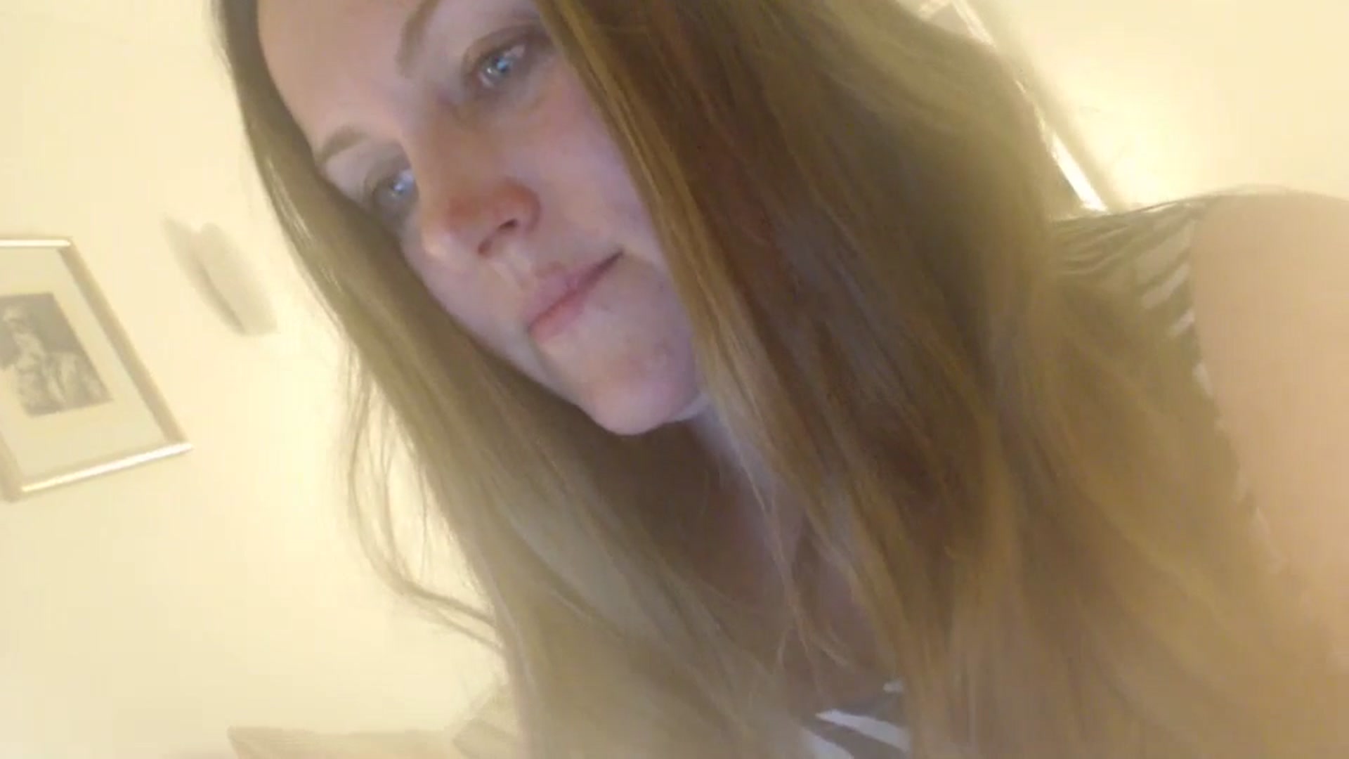 Gallery image thumbnail from JustLily's myfreecams stream on, 05/06/2024, 22:36 image 5 of 20