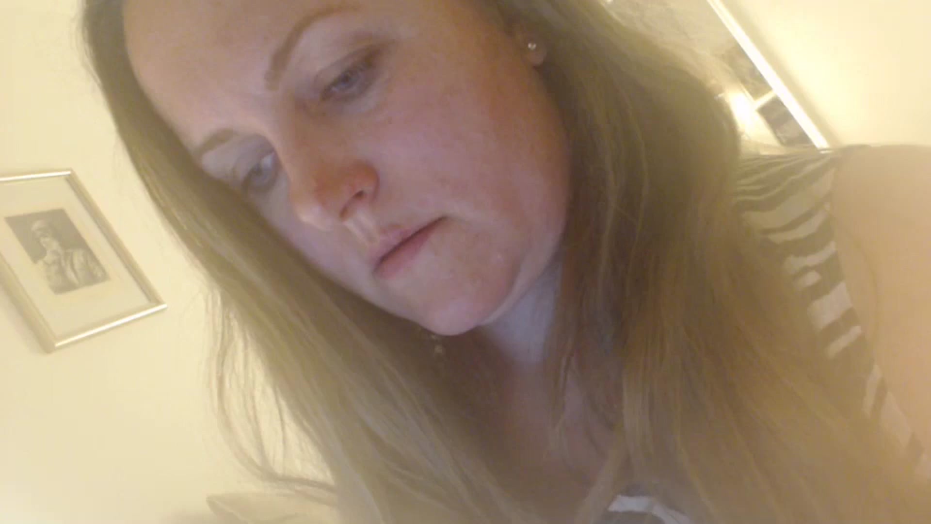 Gallery image thumbnail from JustLily's myfreecams stream on, 05/06/2024, 22:36 image 7 of 20
