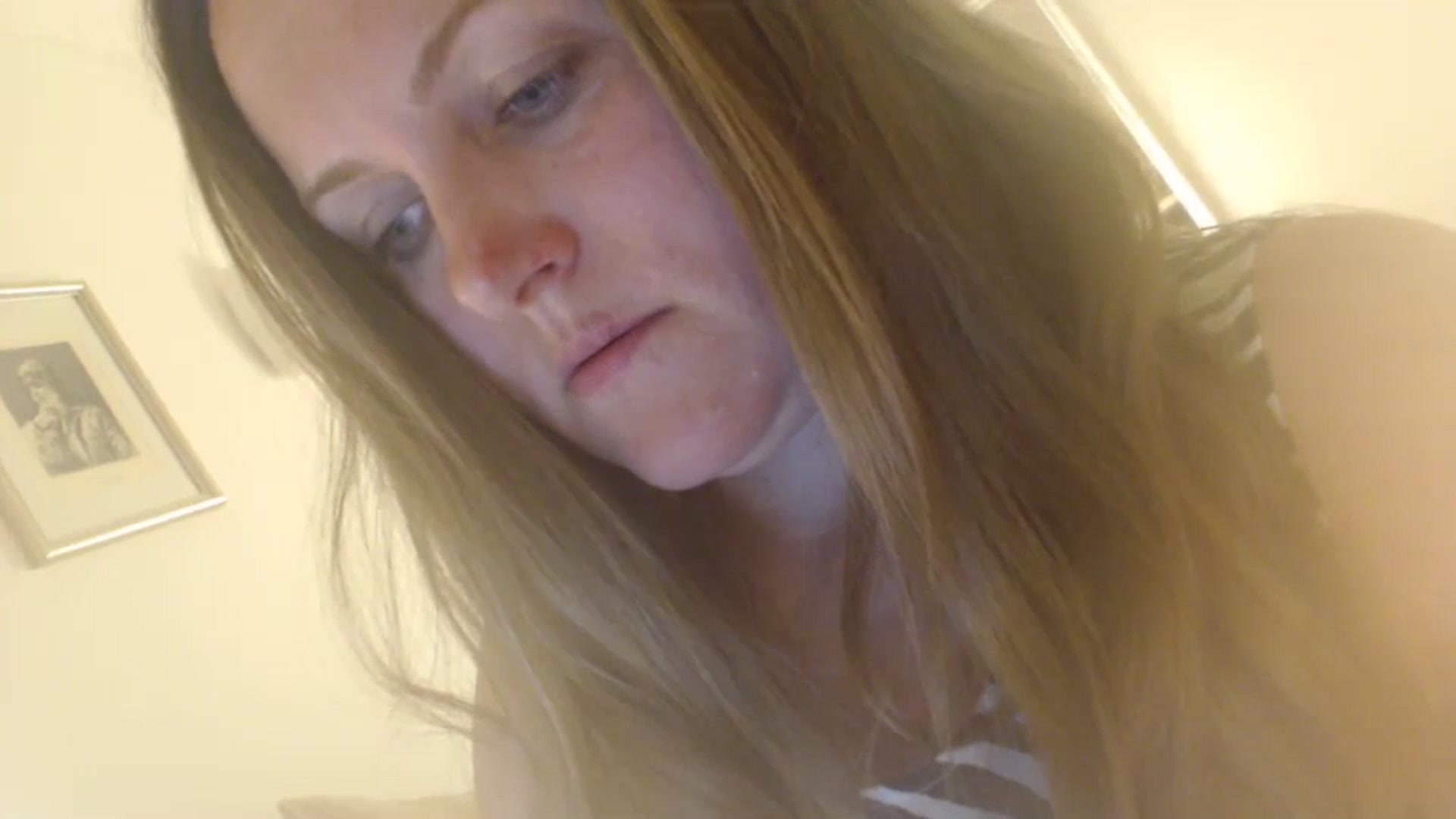 Gallery image thumbnail from JustLily's myfreecams stream on, 05/06/2024, 22:36 image 4 of 20