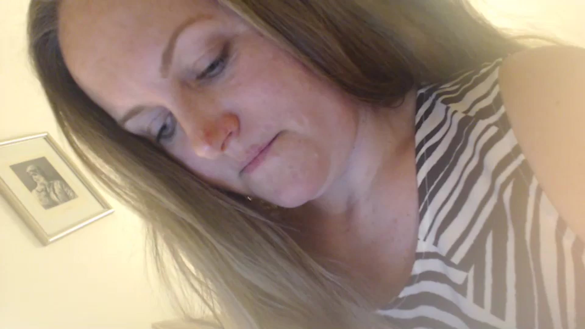 Gallery image thumbnail from JustLily's myfreecams stream on, 05/06/2024, 22:36 image 1 of 20