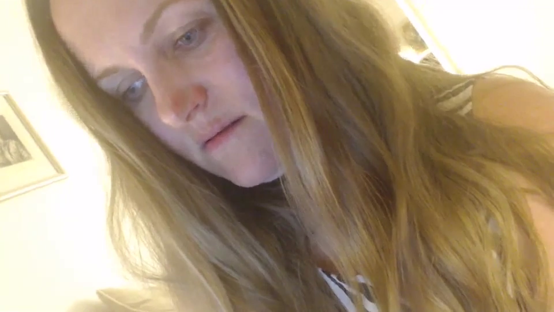 Gallery image thumbnail from JustLily's myfreecams stream on, 05/06/2024, 22:52 image 13 of 20