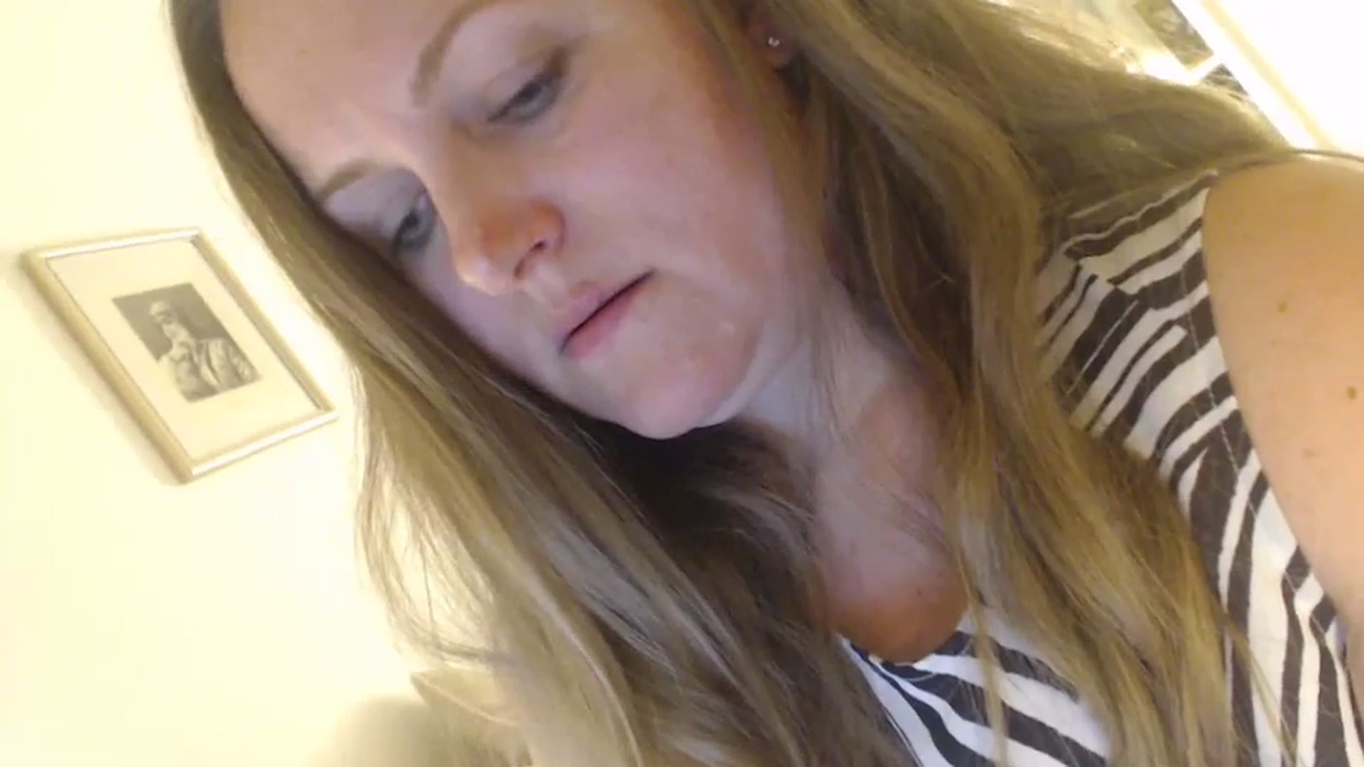 Gallery image thumbnail from JustLily's myfreecams stream on, 05/06/2024, 22:52 image 9 of 20