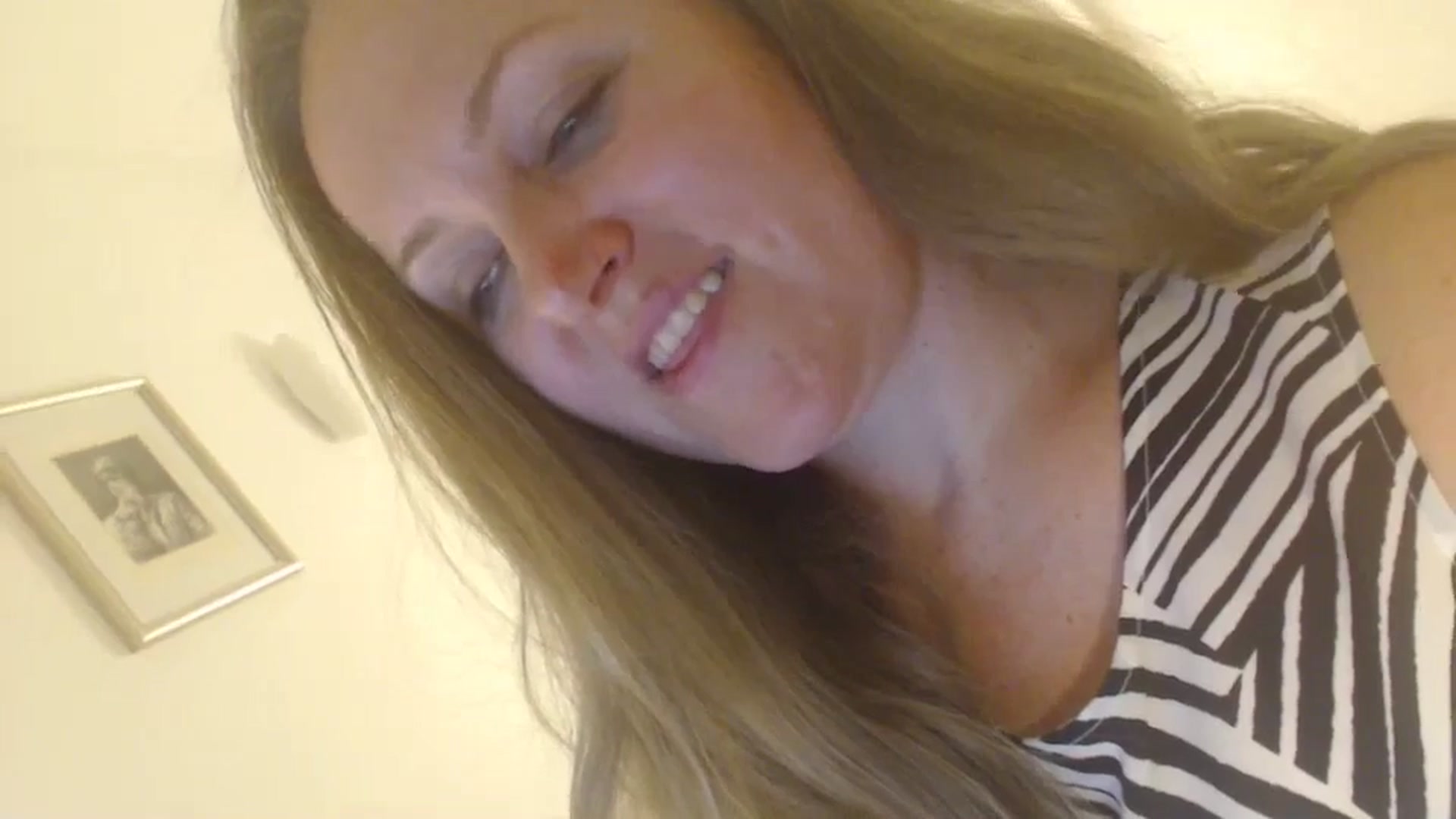 Gallery image thumbnail from JustLily's myfreecams stream on, 05/06/2024, 23:17 image 14 of 20