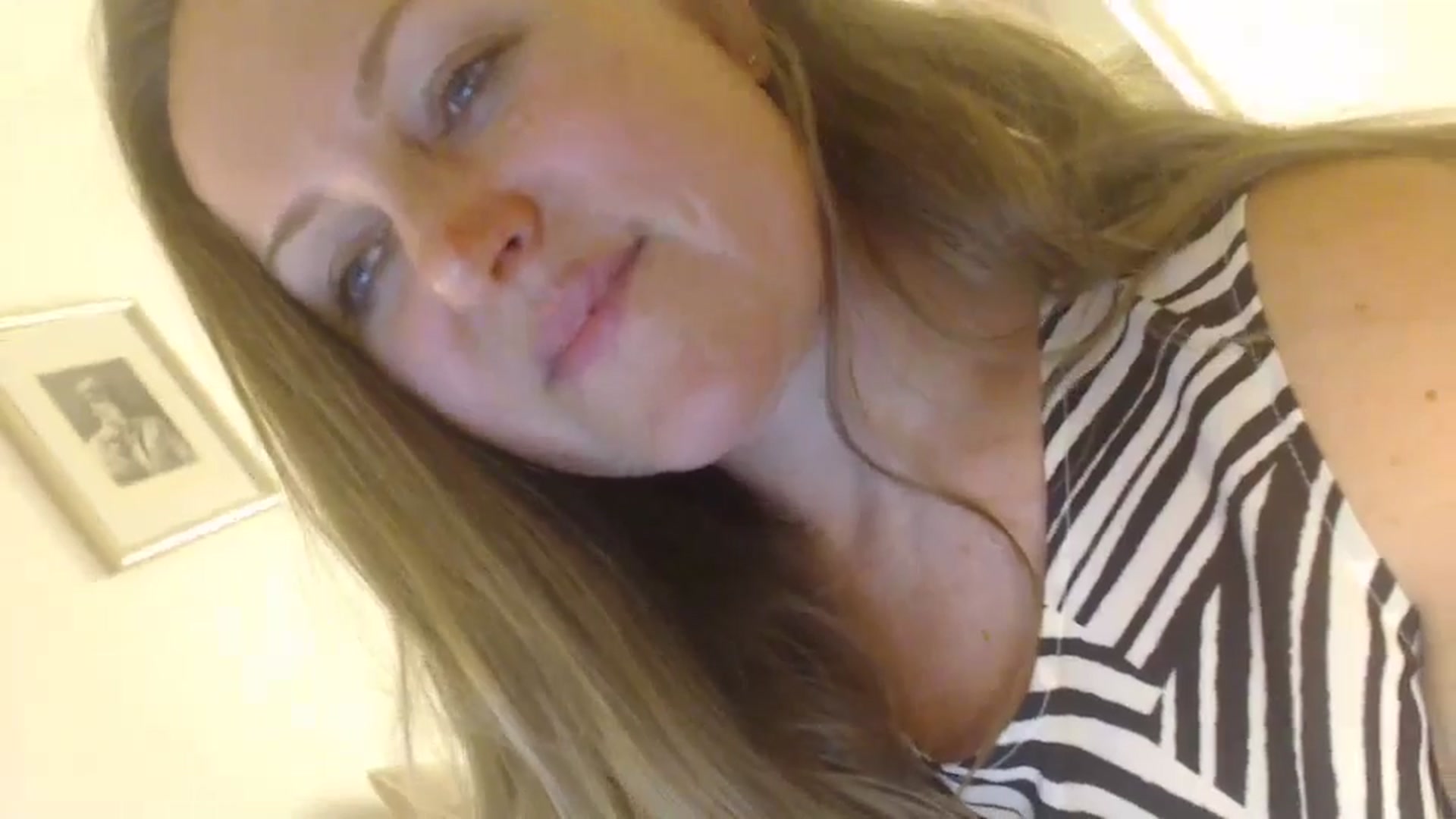 Gallery image thumbnail from JustLily's myfreecams stream on, 05/06/2024, 23:17 image 20 of 20