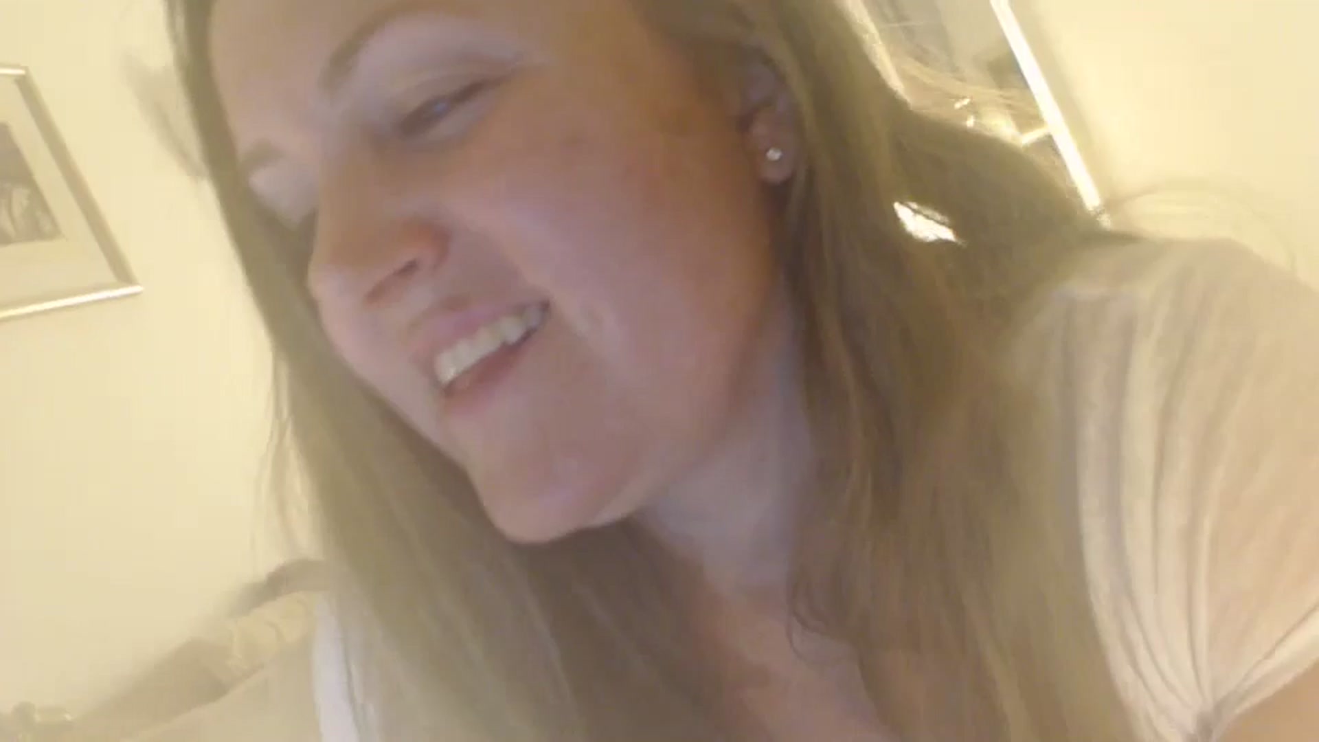 Gallery image thumbnail from JustLily's myfreecams stream on, 05/10/2024, 23:11 image 20 of 20