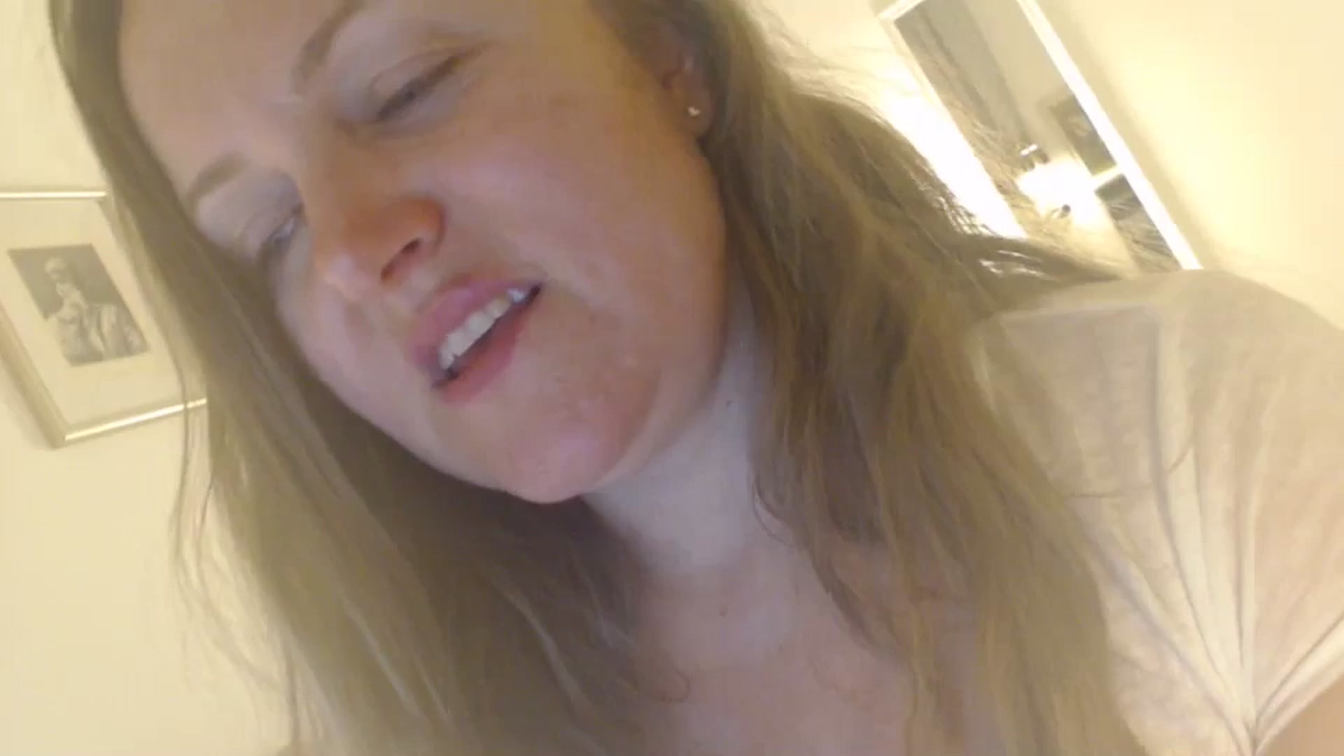 Gallery image thumbnail from JustLily's myfreecams stream on, 05/10/2024, 23:11 image 15 of 20
